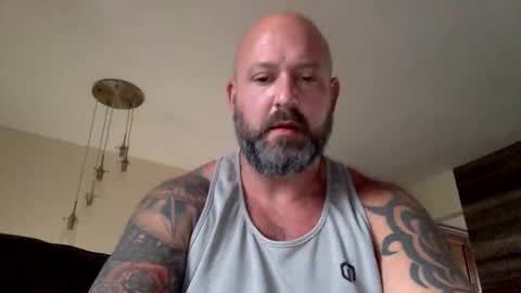 shyguy887 online show from December 5, 7:00 pm