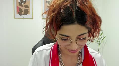 shylittlebunny online show from January 14, 9:30 pm