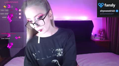 shysweetrish online show from November 13, 2:25 am