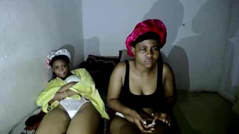 sieannabrown online show from March 11, 3:09 am