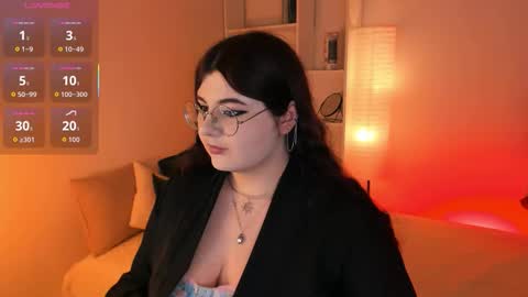 Siena online show from February 18, 2:17 pm