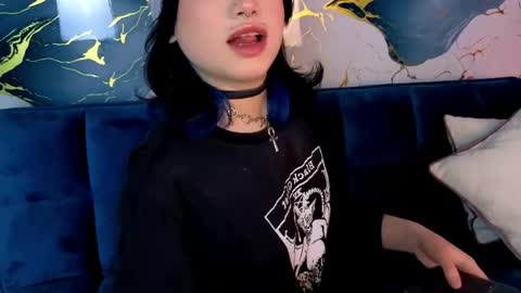 Sienna Desieree online show from May 11, 2:35 pm