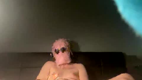 silentlust_x online show from December 3, 8:20 pm