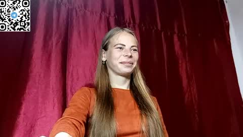 JULIANA online show from May 11, 9:01 pm