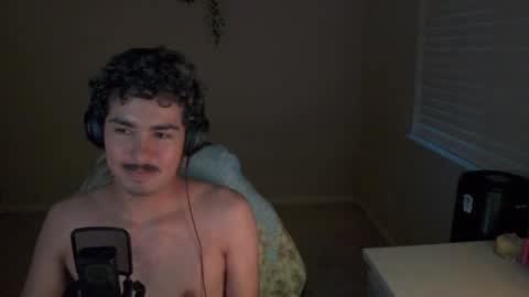 Scout online show from April 1, 1:41 pm