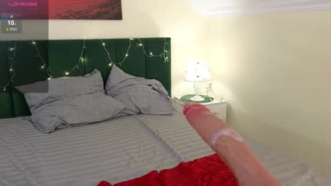 silesta_moon online show from March 2, 7:15 am