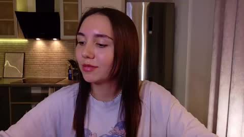 You fav Miss Si online show from September 21, 5:39 pm