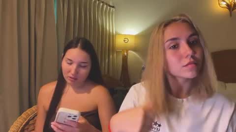 You fav Miss Si online show from July 4, 10:41 am