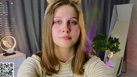 Alice online show from May 19, 2:57 pm