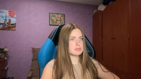Erica online show from May 15, 5:53 pm