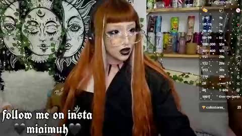 Mia online show from July 25, 10:18 pm