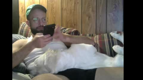 Snapshot of silu1027 chatting on September 18, 2:37 am silu1027 online show from September 18, 2:37 am