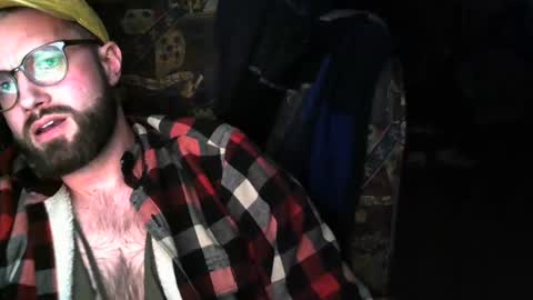 Snapshot of silu1027 chatting on December 7, 1:52 am silu1027 online show from December 7, 1:52 am