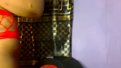 Snapshot of silver_baby06 chatting on September 20, 12:35 am silver baby06 online show from September 20, 12:35 am
