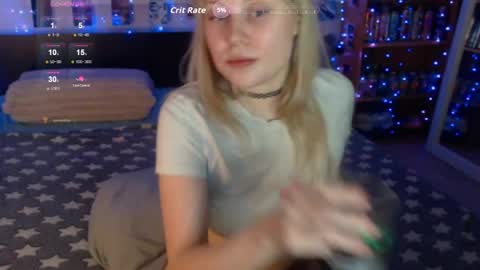 silvercherub online show from April 17, 9:50 pm