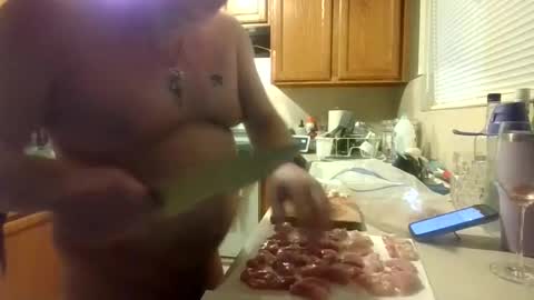 silverdragon70 online show from October 9, 1:11 am