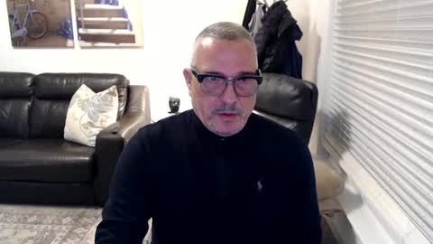 silveroli187 online show from December 15, 4:14 pm