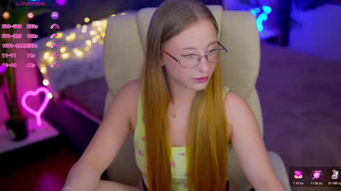  Kristina Kris  online show from October 20, 7:41 pm