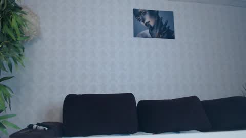 Silvia online show from December 22, 7:26 am