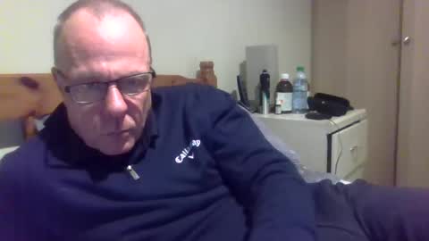 simon56691 online show from March 12, 7:04 pm