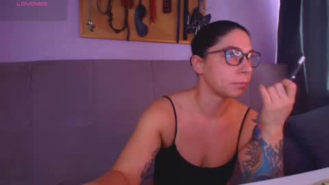 simona_moonshine online show from April 19, 4:57 am