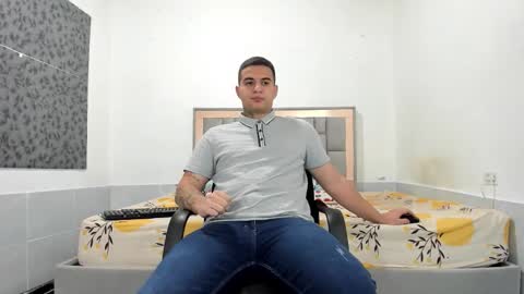 SIMON KELER online show from February 7, 12:19 pm