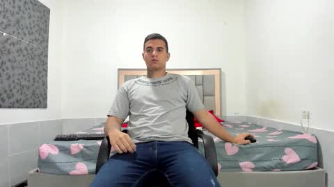 SIMON KELER online show from December 1, 10:02 am