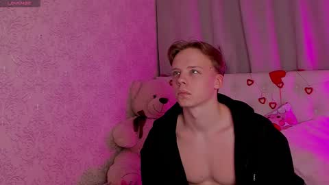 Simon online show from February 18, 8:58 am