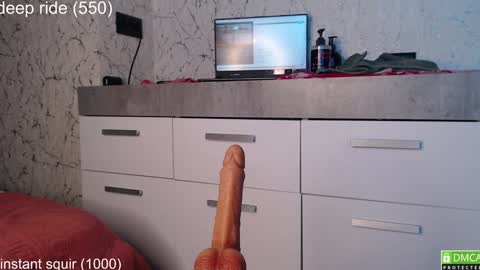 regina online show from October 1, 8:13 am