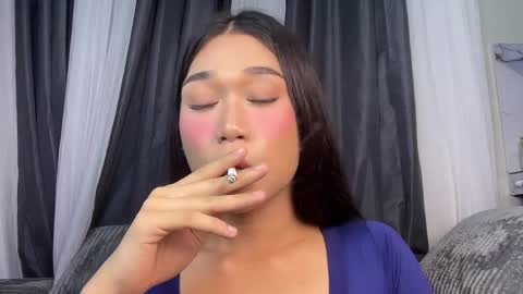 Kylie online show from June 5, 8:03 pm