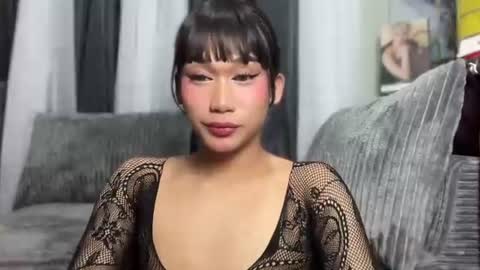 Kylie online show from June 19, 11:38 am