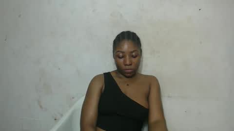 sinfulbicth online show from October 19, 7:07 pm