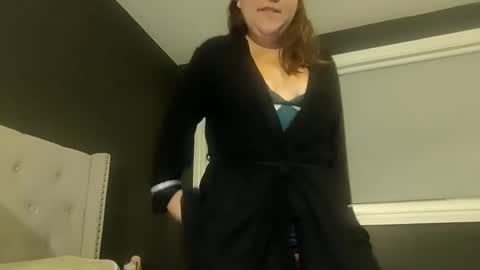 Snapshot of sinfulsynergy666 chatting on September 17, 1:42 am SinfulSynergy online show from September 17, 1:42 am