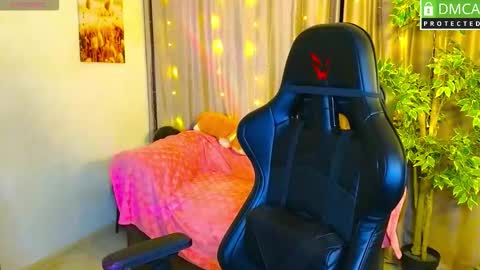 Sinty Noria online show from November 9, 8:07 am