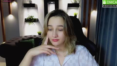 Sinty Noria online show from March 2, 5:33 am