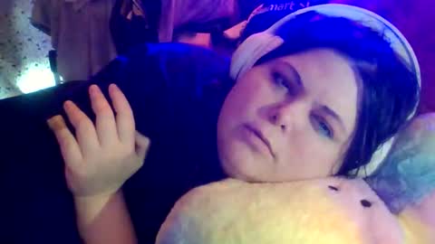 Siofra online show from April 1, 3:31 pm