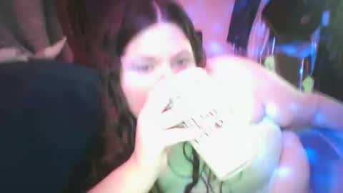 Snapshot of siofra chatting on February 26, 2:08 am Siofra online show from February 26, 2:08 am