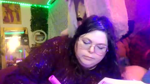 Siofra online show from February 8, 11:08 pm