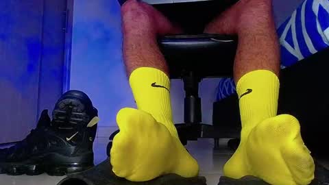 only foot                         worshipers here online show from February 20, 1:16 am