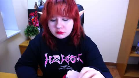 Mina online show from October 21, 7:46 am