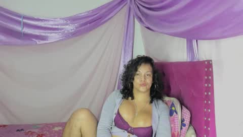 Sirena Fuentes online show from October 18, 6:12 pm
