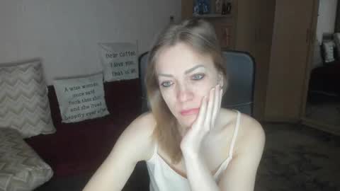 sirenasilk online show from February 8, 4:05 am