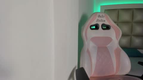 sirio_js online show from January 12, 3:57 am