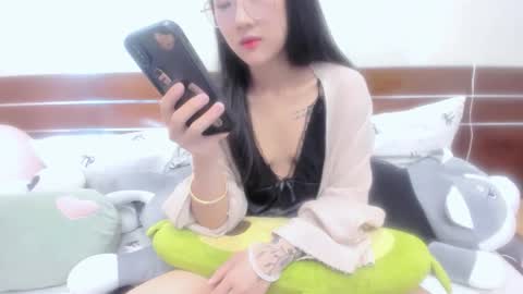 julila online show from December 15, 3:13 am