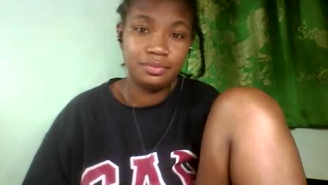 sisih567089 online show from September 15, 8:43 pm