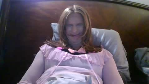 wants to suck cock online show from June 29, 2:19 am
