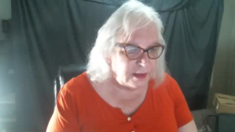 Snapshot of sissydianetx chatting on February 27, 12:36 am Sissy Diane online show from February 27, 12:36 am