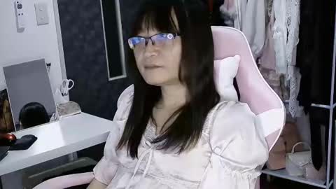 sissyerikajp online show from March 14, 5:17 pm