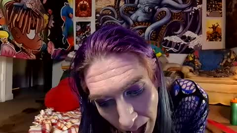 sissykatielove online show from September 29, 3:27 am