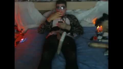 sissyslut0105 online show from October 10, 3:01 am
